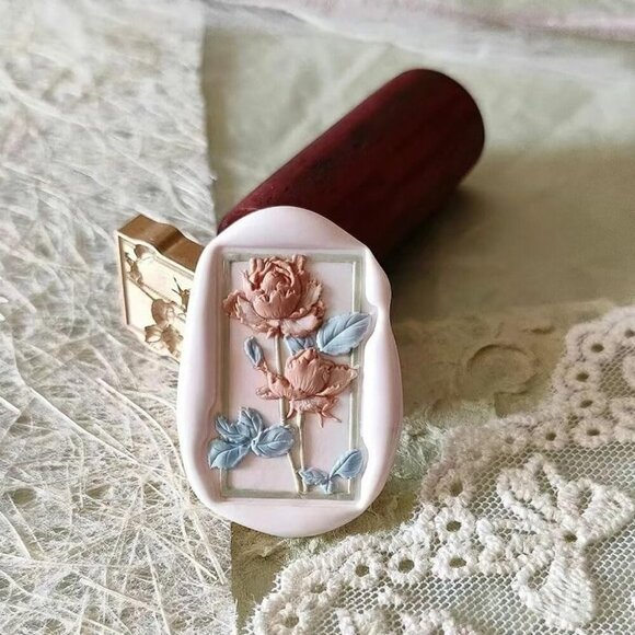 7pcs Flower Wax Seal Stamp Kit - Floral Wax Seal Stamp Heads and Wooden Handles - Picture 4 of 9